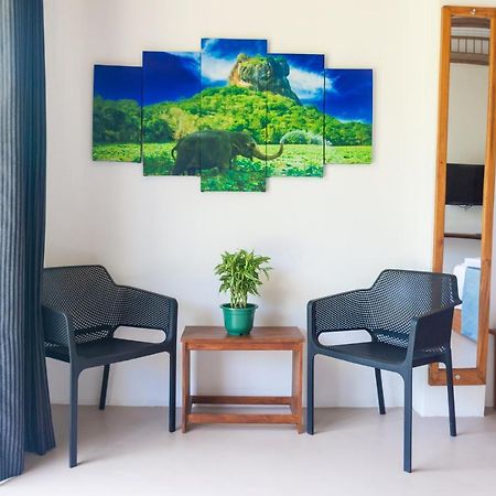 Western Sky Negombo Exterior photo