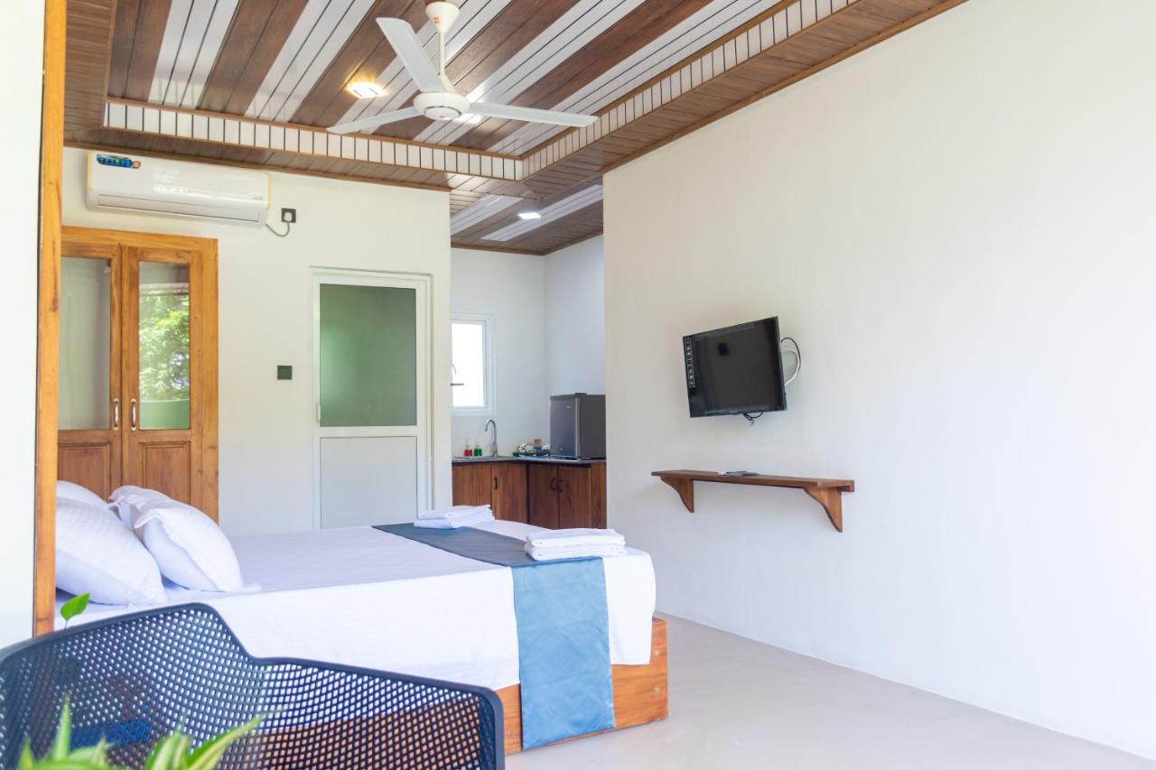 Western Sky Negombo Exterior photo