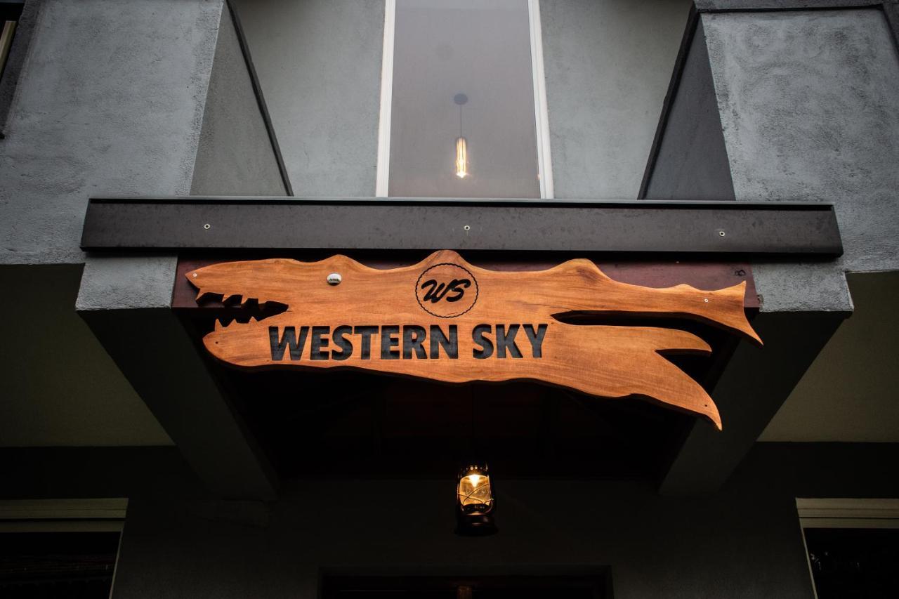 Western Sky Negombo Exterior photo